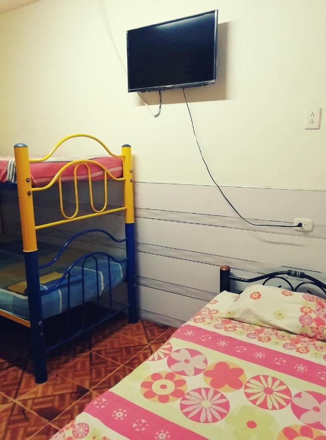 Hostal Maranatha Santa Marta  Ngoại thất bức ảnh