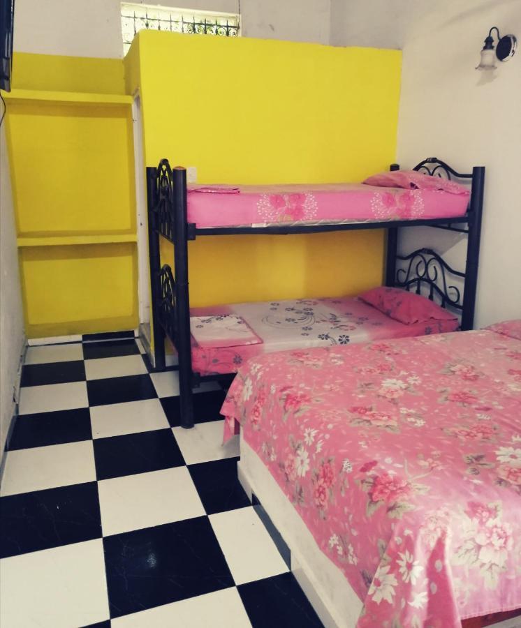 Hostal Maranatha Santa Marta  Ngoại thất bức ảnh