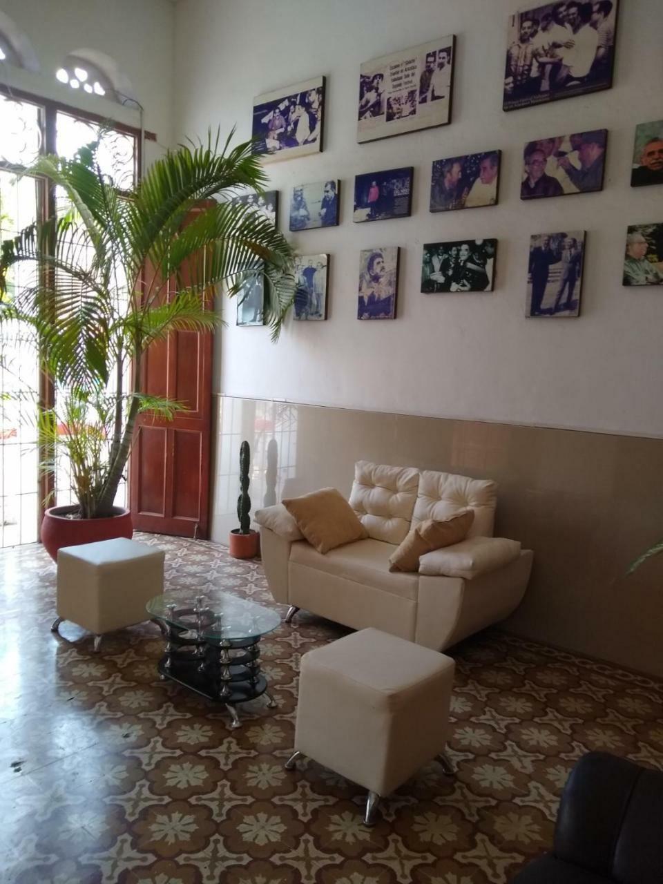 Hostal Maranatha Santa Marta  Ngoại thất bức ảnh