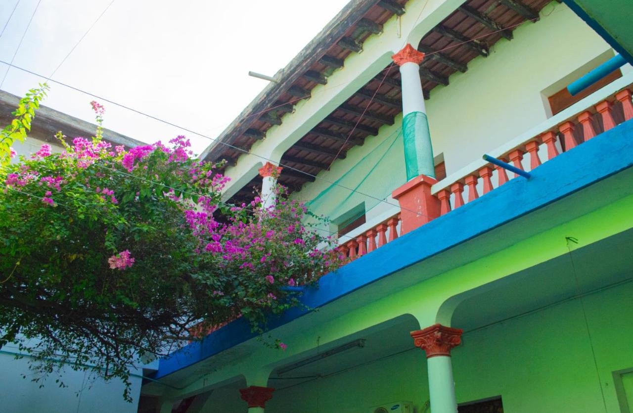 Hostal Maranatha Santa Marta  Ngoại thất bức ảnh