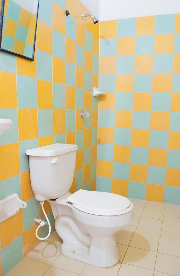 Hostal Maranatha Santa Marta  Ngoại thất bức ảnh